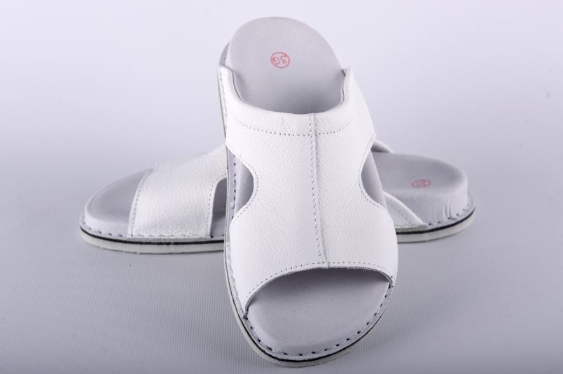 Obuwie medyczne wielorazowe Medafa NAT 4