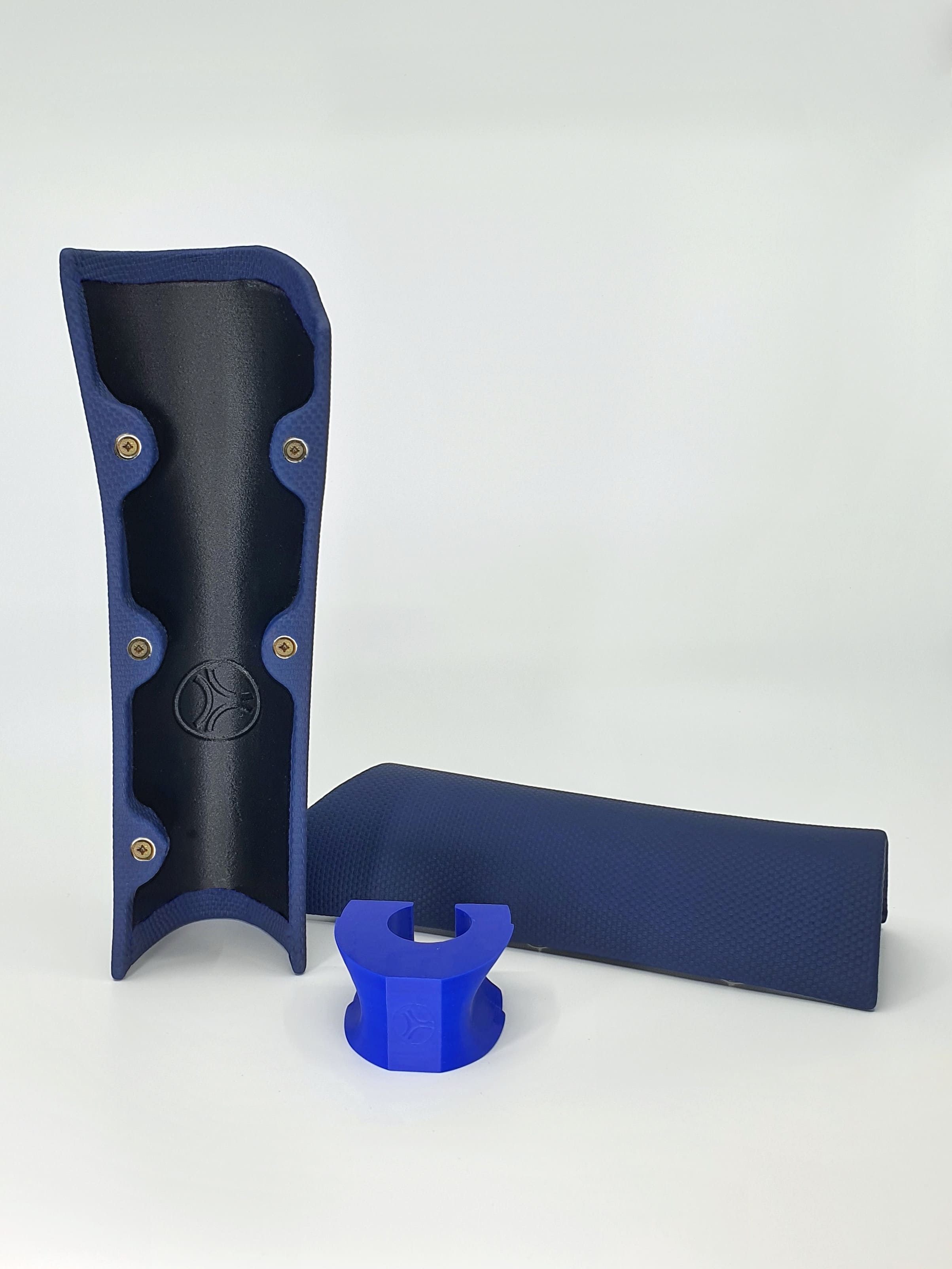 Osłony kosmetyczne protez kończyn dolnych Design Pro Technology Skaj