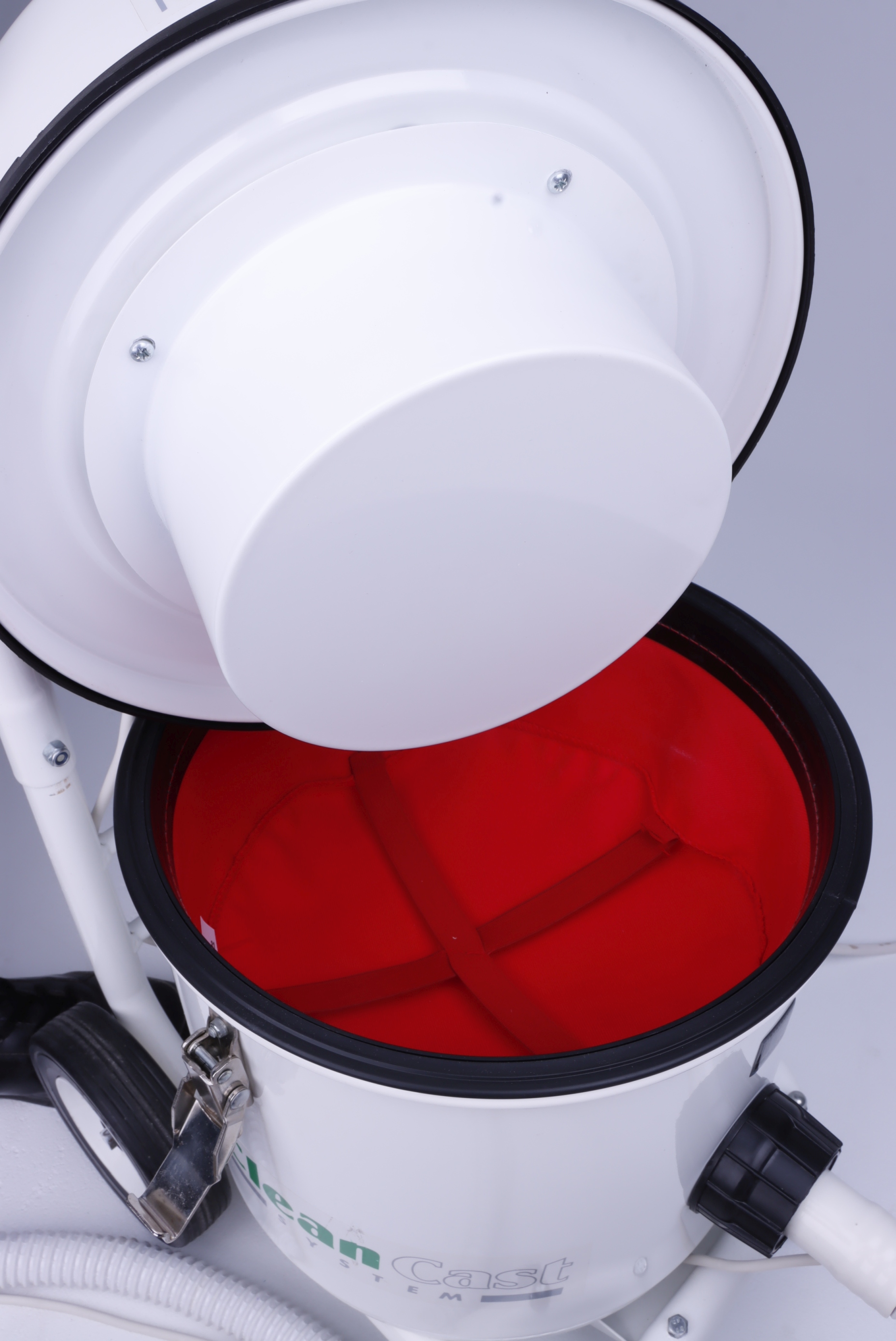 Piły do cięcia gipsu - elektryczne używane DE SOUTTER CLEANCAST CC5 - Praiston rekondycjonowane