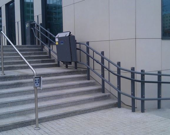 Platformy schodowe Garaventa ARTIRA