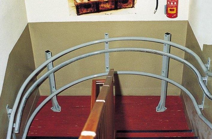 Platformy schodowe Garaventa ARTIRA