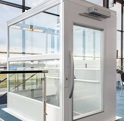 Podnośniki platformowe (windy dla niepełnosprawnych) CIBES LIFT AB CIBES A8000