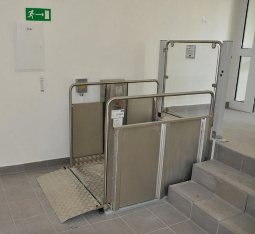 Podnośniki platformowe (windy dla niepełnosprawnych) Garaventa HETEK-LIFT LM
