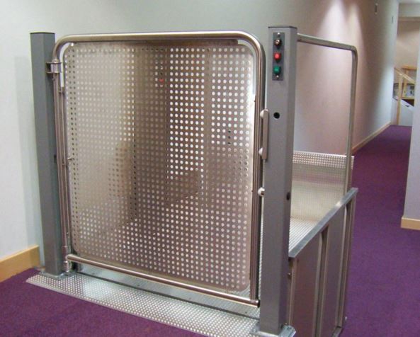 Podnośniki platformowe (windy dla niepełnosprawnych) Garaventa HETEK-LIFT LM