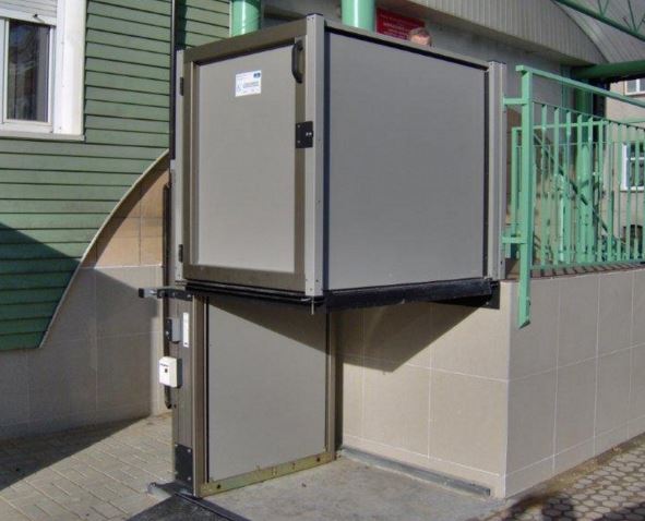 Podnośniki platformowe (windy dla niepełnosprawnych) Garaventa OPAL podnośnik śrubowy do 3 m