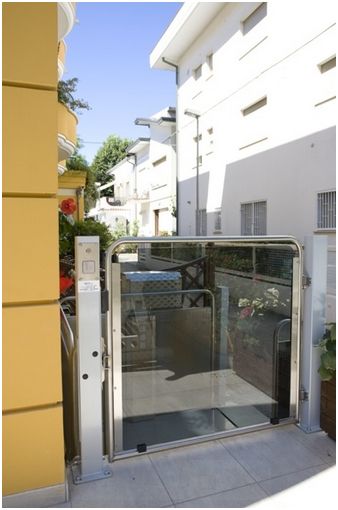 Podnośniki platformowe (windy dla niepełnosprawnych) Producent - Włochy SILVER EXTRALARGE