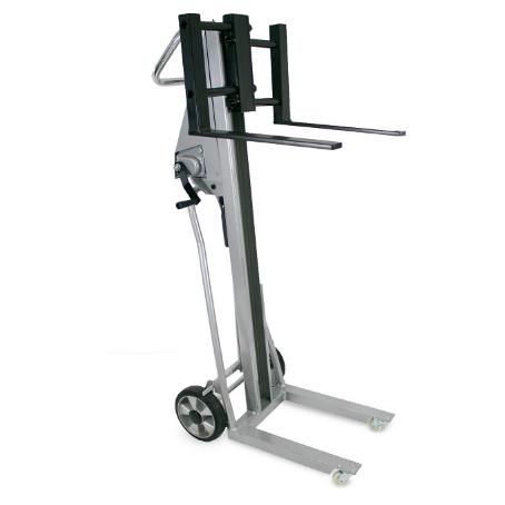 Podnośniki towarowe TITAN 120