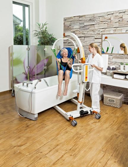 Podnośniki transportowo - kąpielowe jezdne Beka Hospitec GmbH CARLO Classic