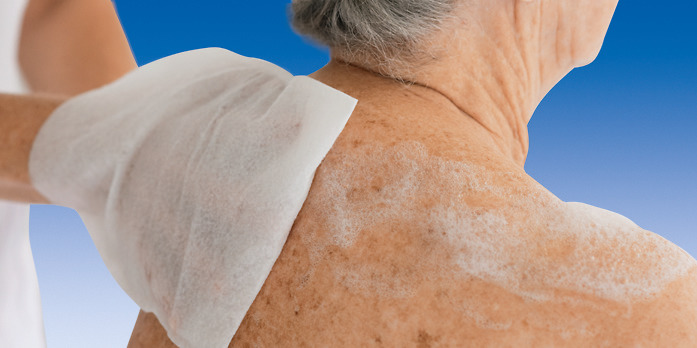 Preparaty myjące do rąk i skóry HARTMANN Menalind professional oczyszczanie