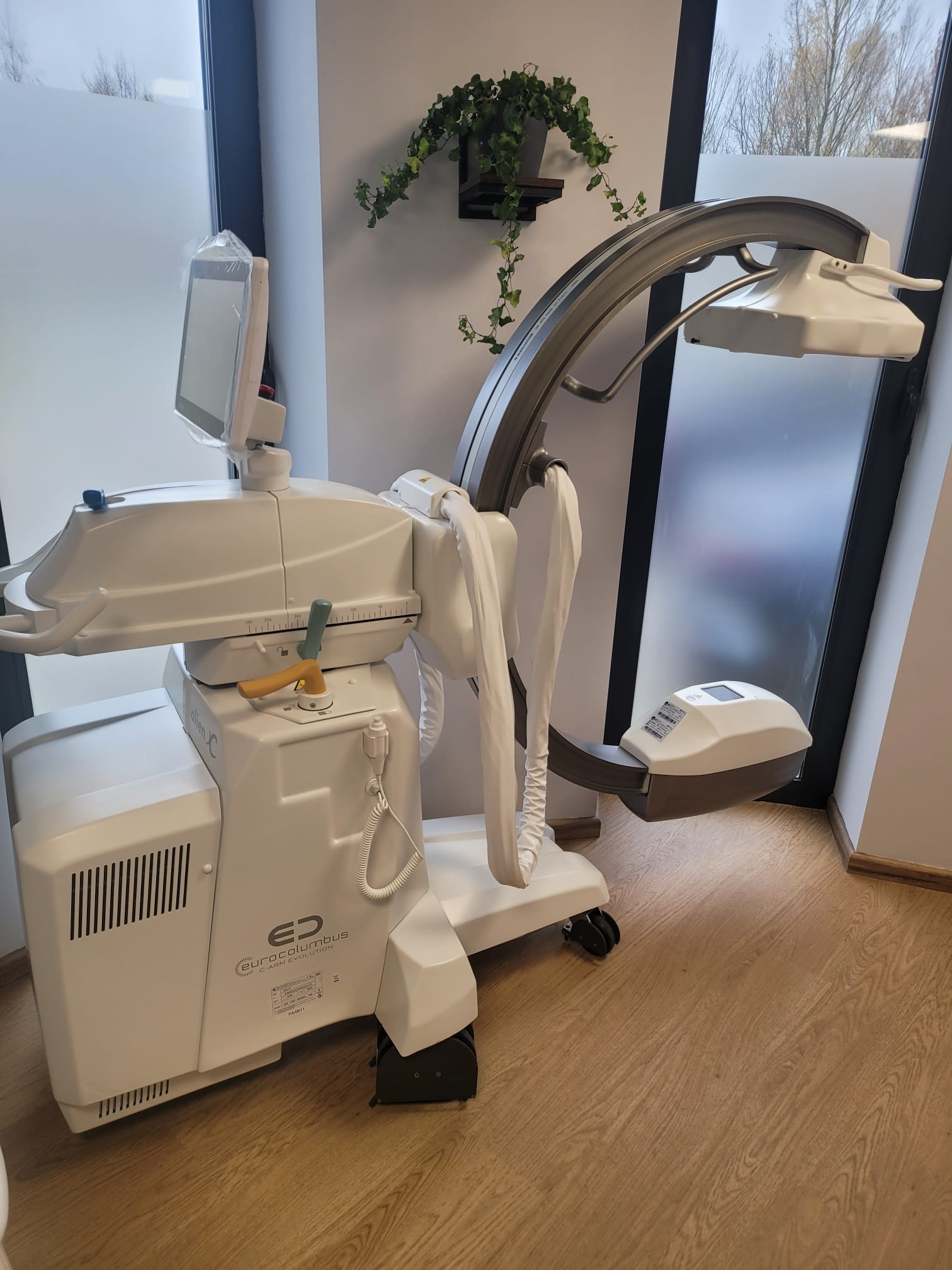 RTG śródoperacyjne (Ramię C) używane B/D Eurocolumbus Alien - rekondycjonowany