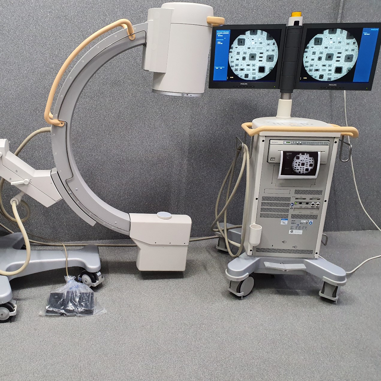 RTG śródoperacyjne (Ramię C) używane PHILIPS Philips BV Endura - medsystems rekondycjonowany