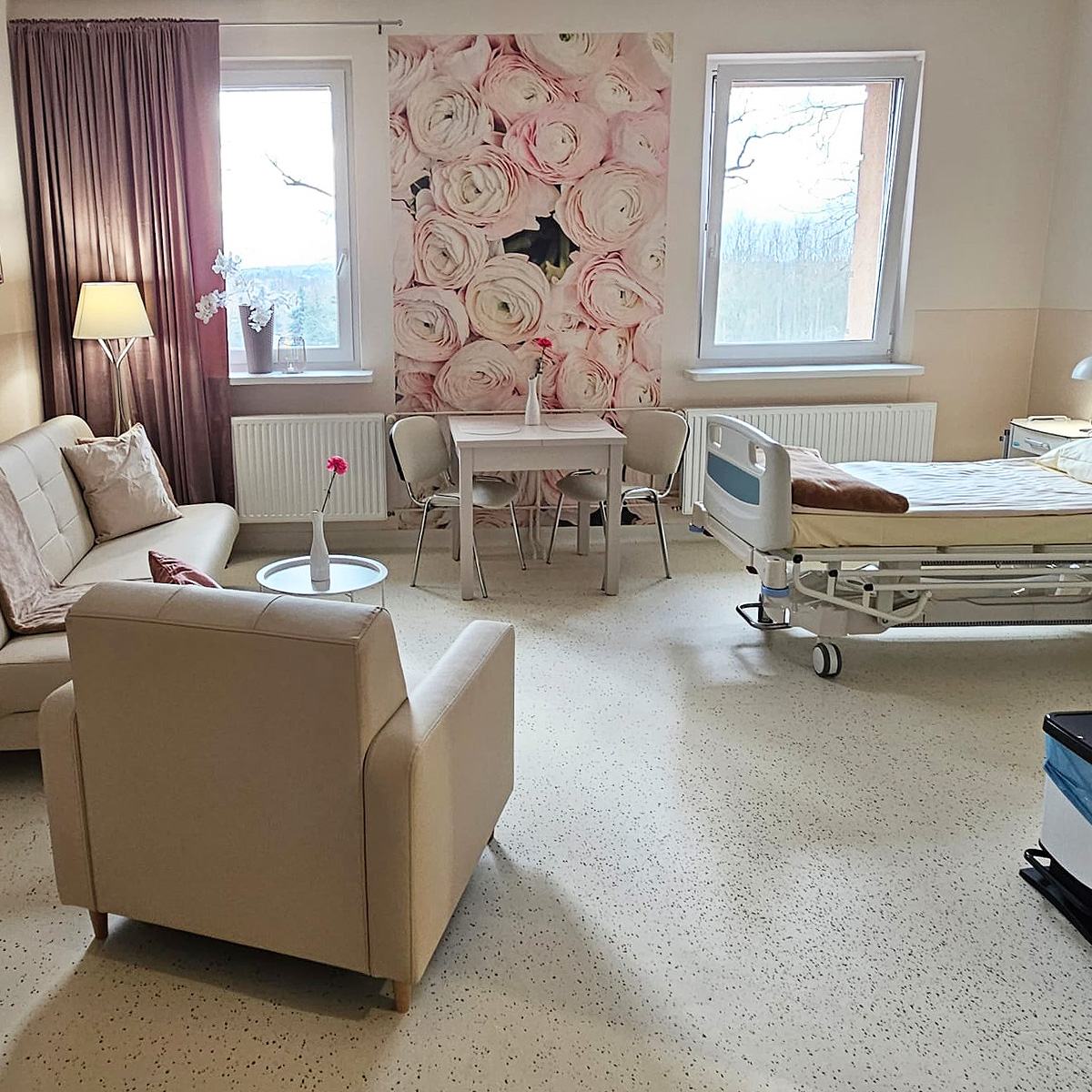 Sofy/kanapy do poczekalni medycznych Interio Mobili HUGO 2