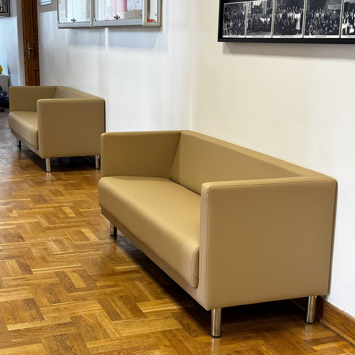 Sofy/kanapy do poczekalni medycznych Interio Mobili KUBA