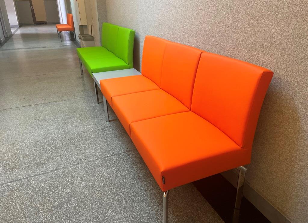 Sofy/kanapy do poczekalni medycznych MEBLANT Cloud