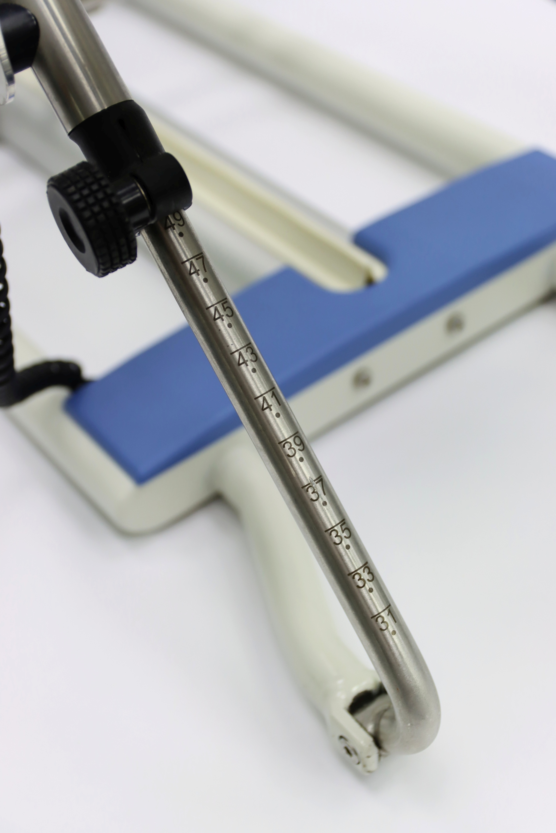 Staw barkowy - szyny CPM używane  CPM G. HUG ORMED ARTROMOT K1 - Praiston rekondycjonowany