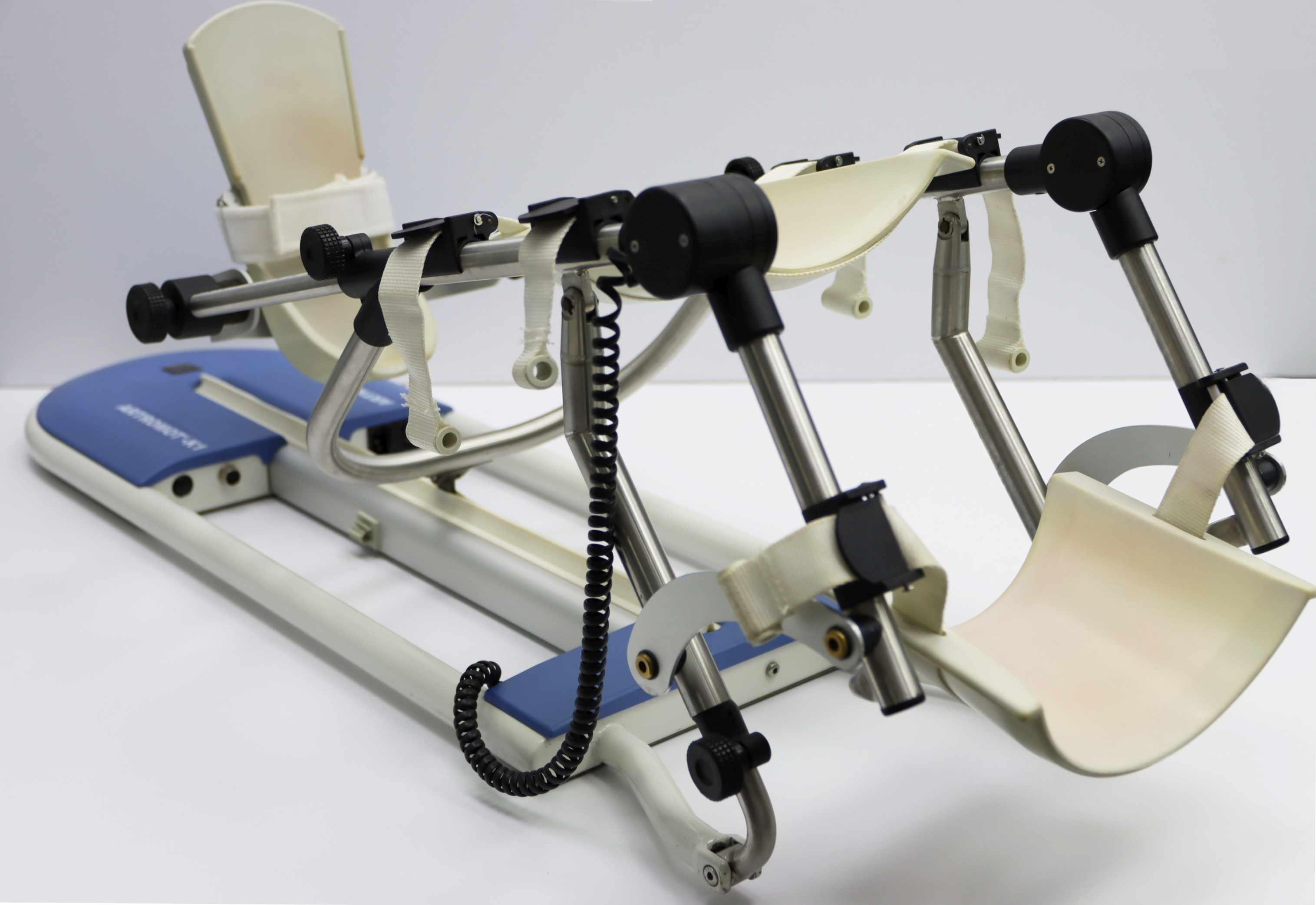 Staw barkowy - szyny CPM używane  CPM G. HUG ORMED ARTROMOT K1 - Praiston rekondycjonowany