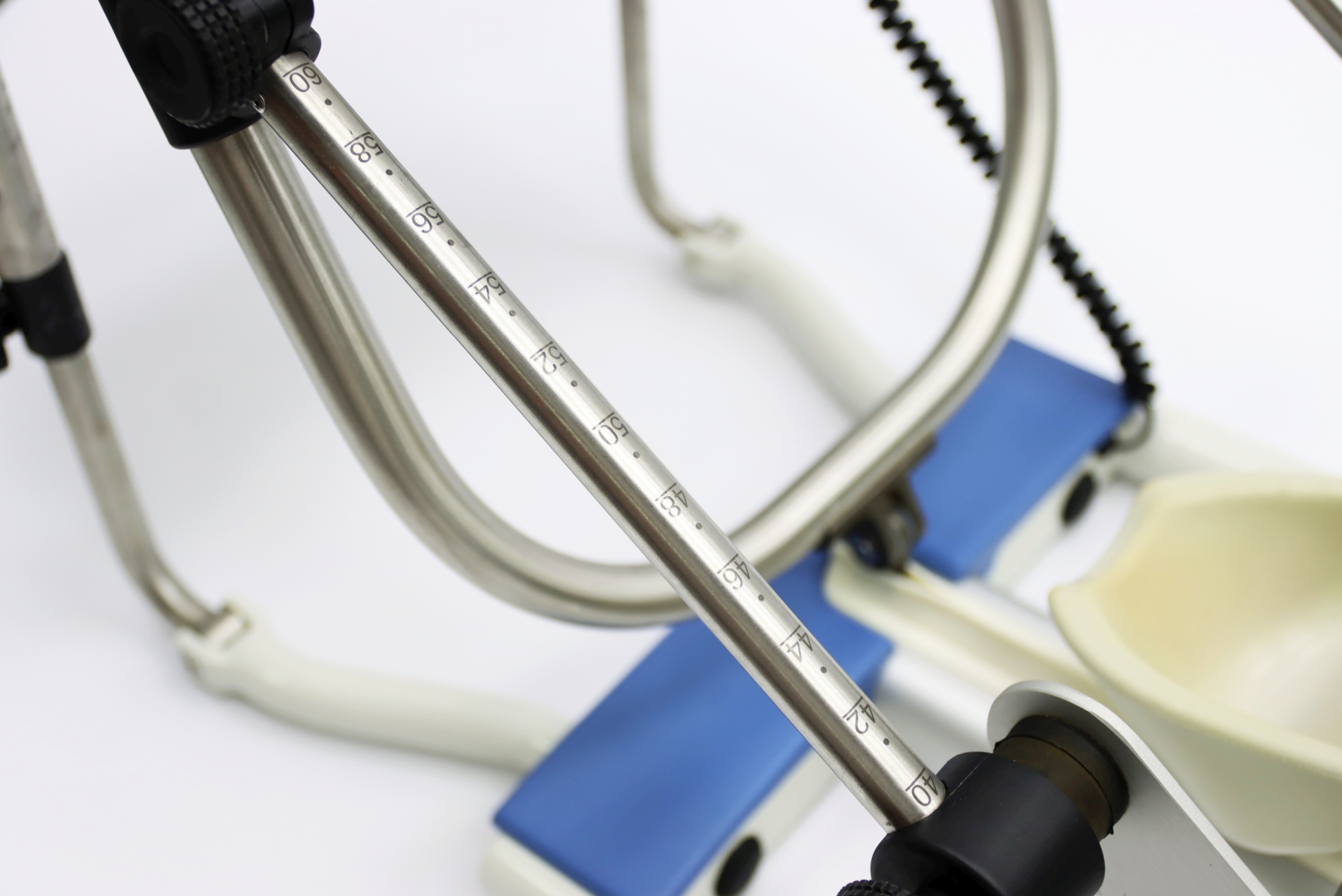 Staw barkowy - szyny CPM używane  CPM G. HUG ORMED ARTROMOT K1 - Praiston rekondycjonowany