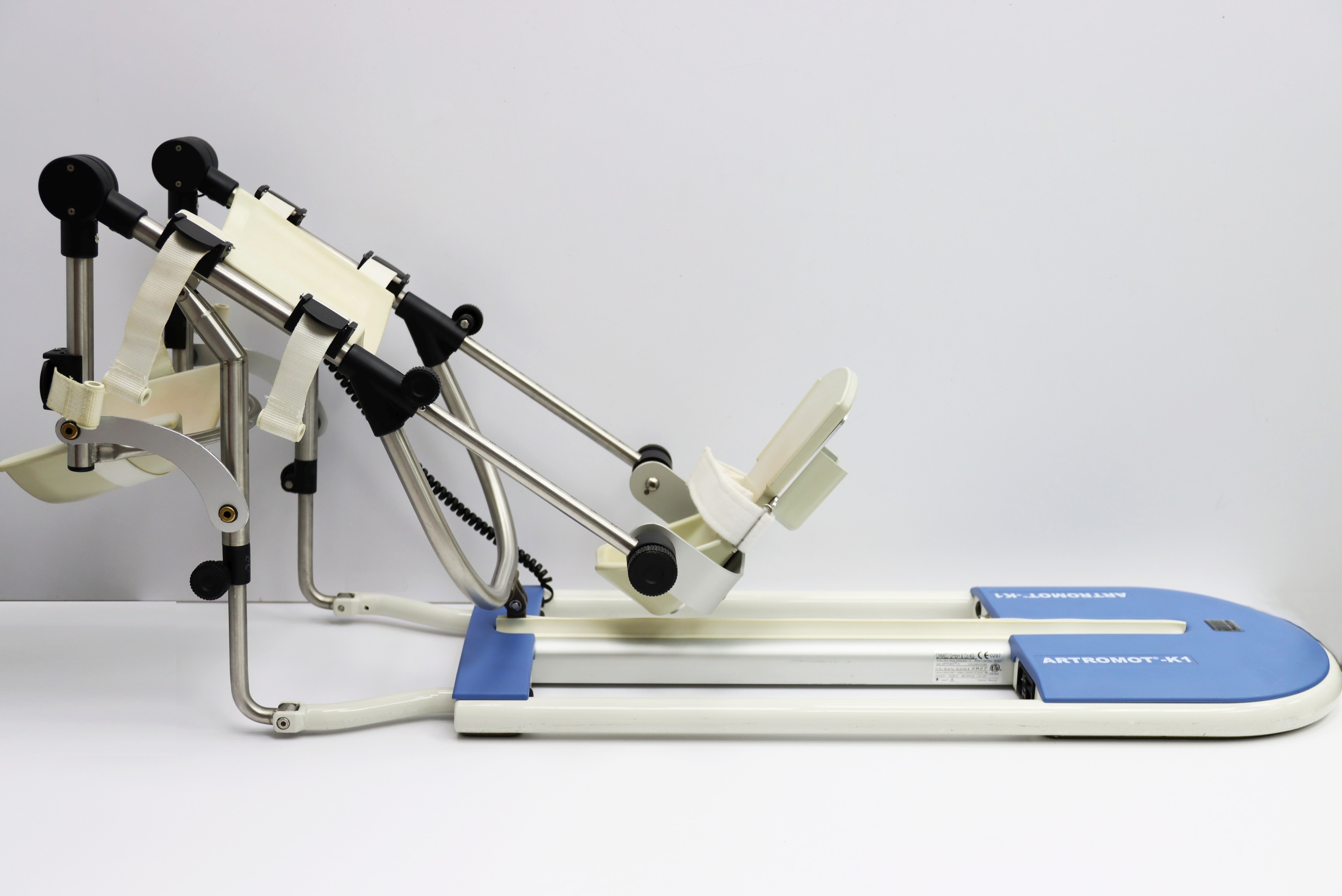 Staw barkowy - szyny CPM używane  CPM G. HUG ORMED ARTROMOT K1 - Praiston rekondycjonowany