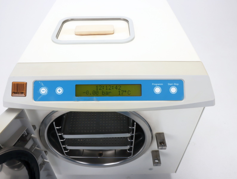 Sterylizatory parowe małe używane B/D Melag Euroklav 29V - S - Praiston rekondycjonowany