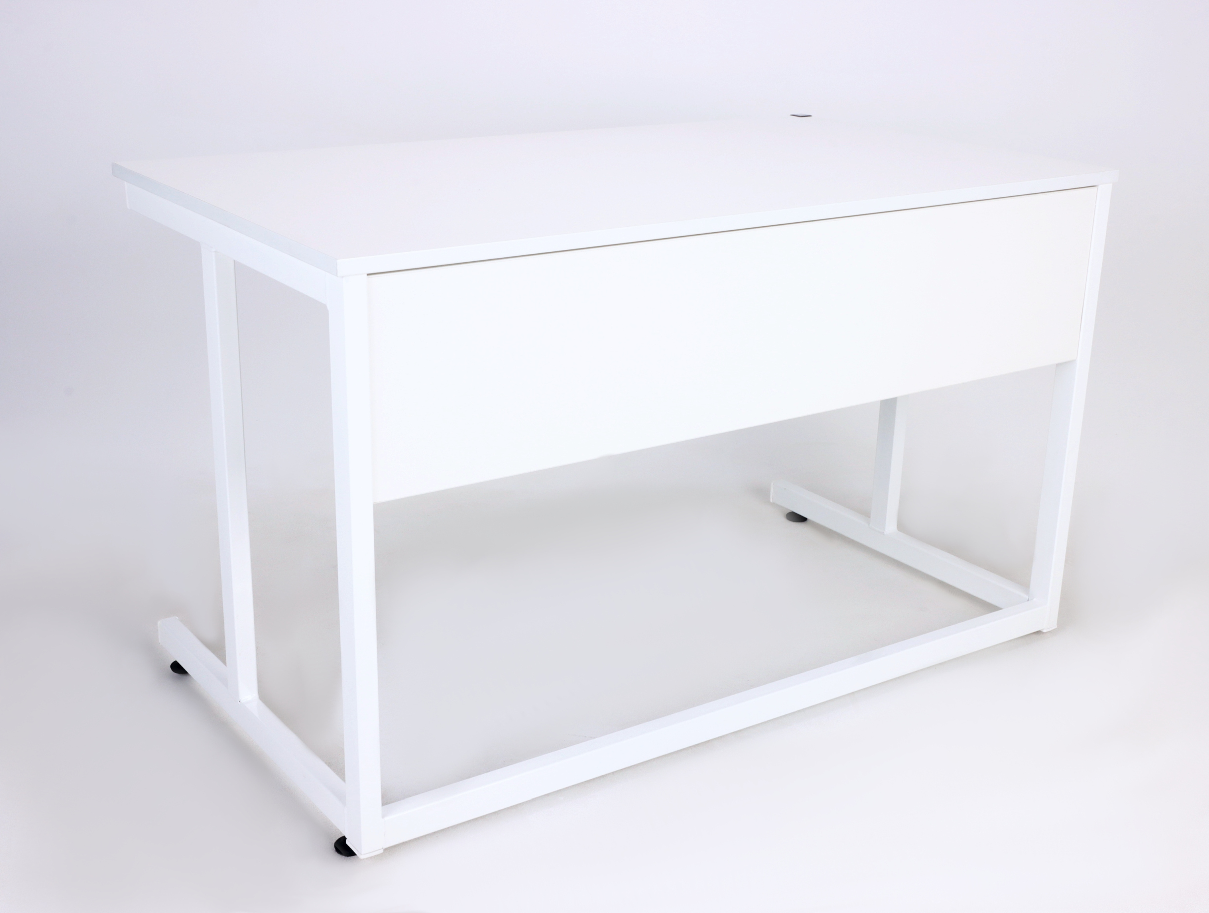 Stoliki medyczne używane B/D CPM G. HUG - Praiston rekondycjonowany