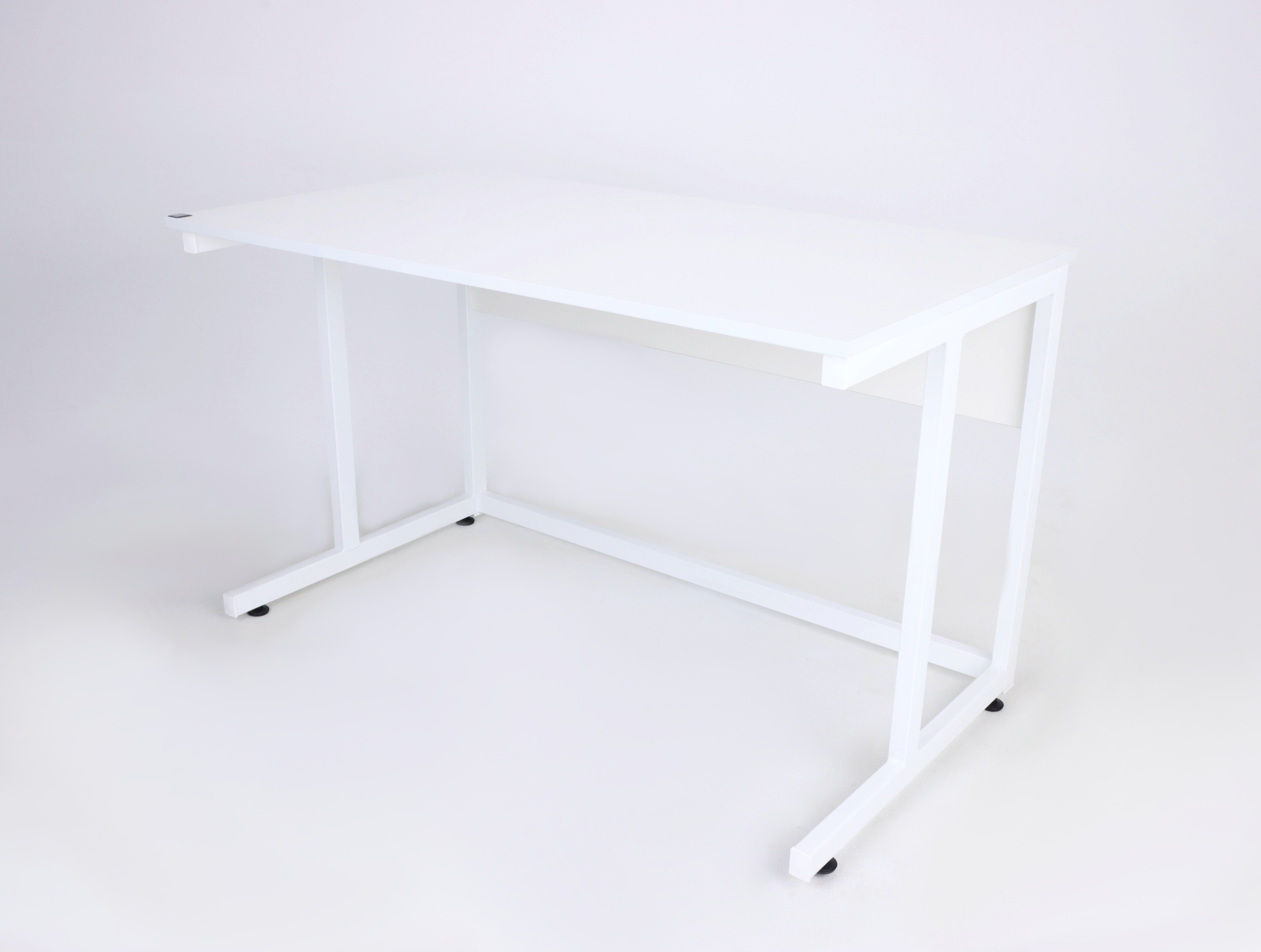 Stoliki medyczne używane B/D CPM G. HUG - Praiston rekondycjonowany