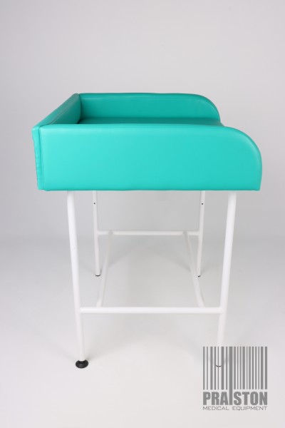 Stoły do pielęgnacji niemowląt - przewijaki używane B/D Praiston rekondycjonowane