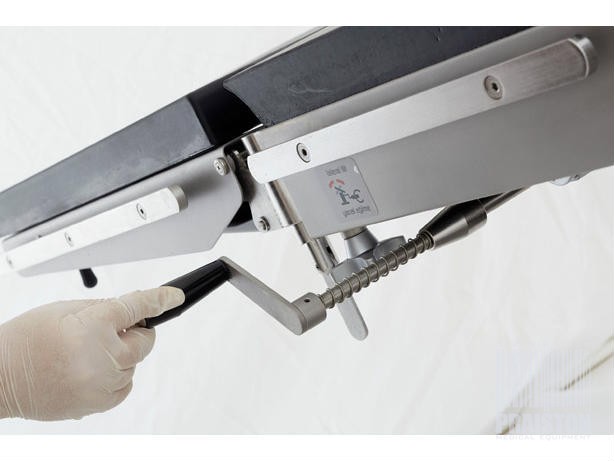 Stoły operacyjne Uzumcu OM-2M