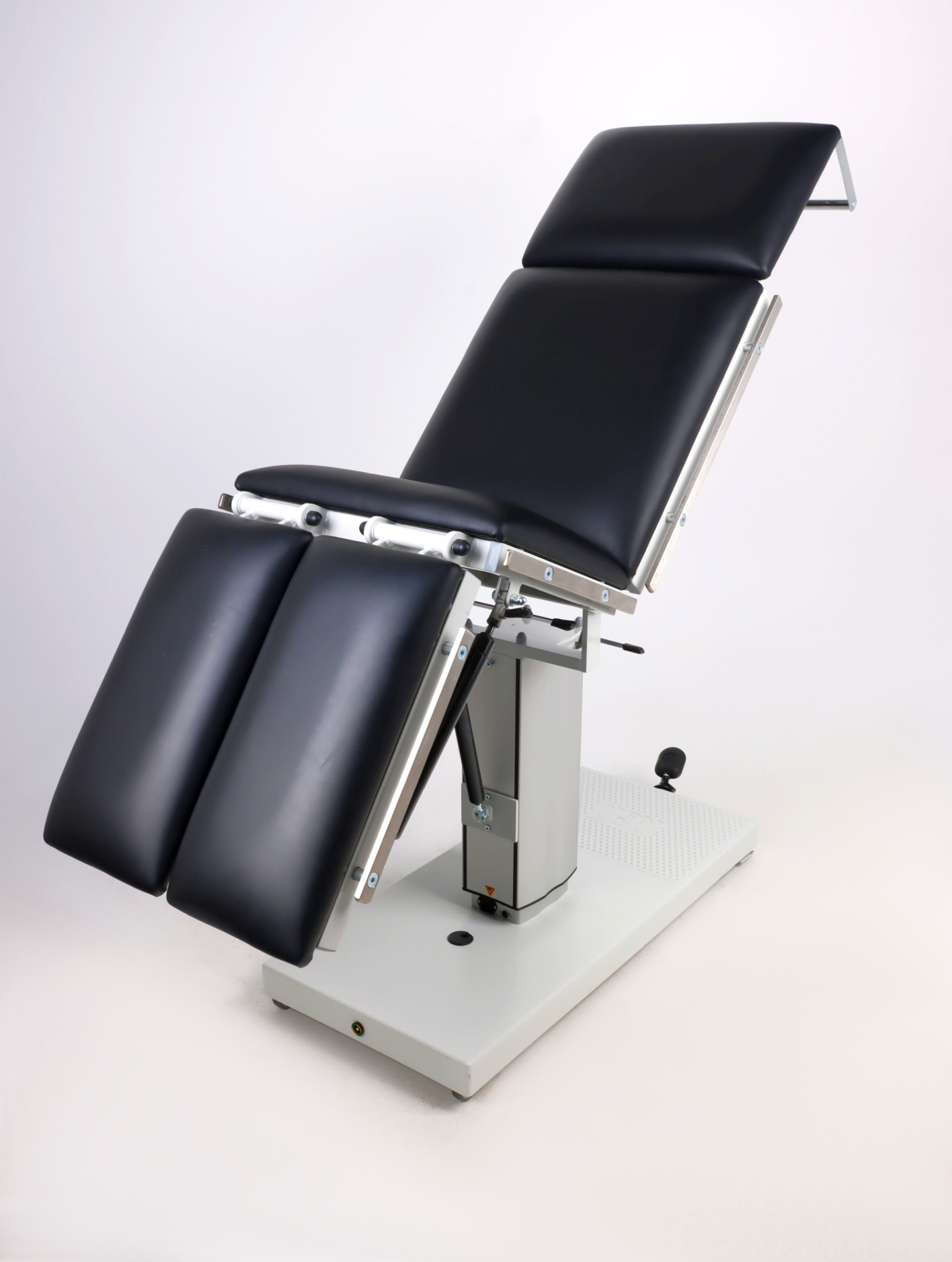 Stoły operacyjne używane AGA - POWER MAT MP - 1050 / 5E - Praiston rekondycjonowany