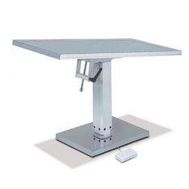 Stoły operacyjne weterynaryjne B/D 601550/601950