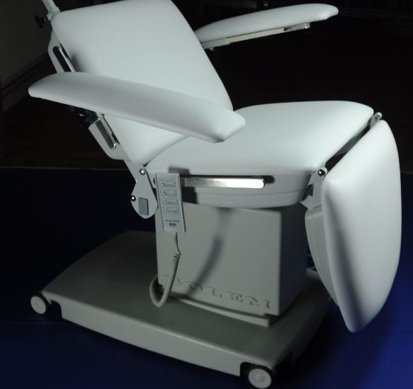 Stoły zabiegowe i do badań GOLEM 4S