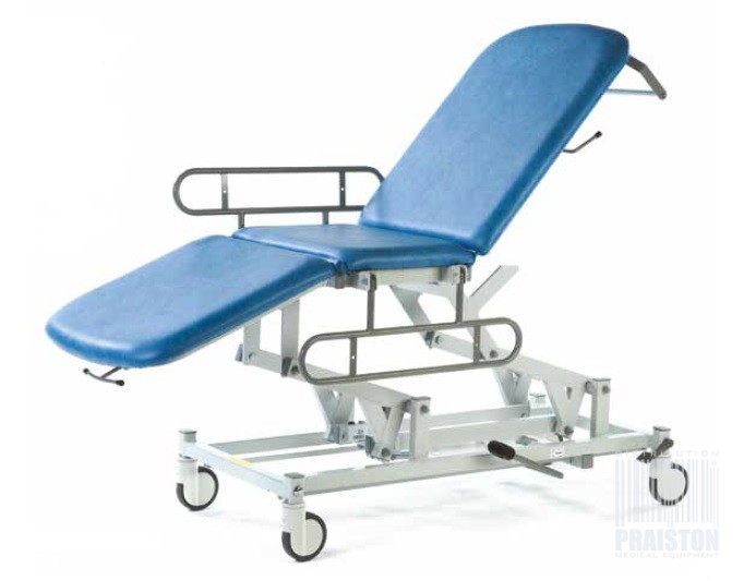 Stoły zabiegowe i do badań SEERS Medicare Mobile Treatment 3