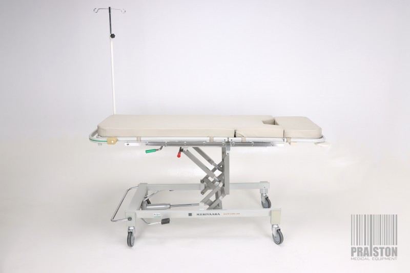 Stoły zabiegowe i do badań używane B/D Merivaara 5550 - Praiston rekondycjonowany