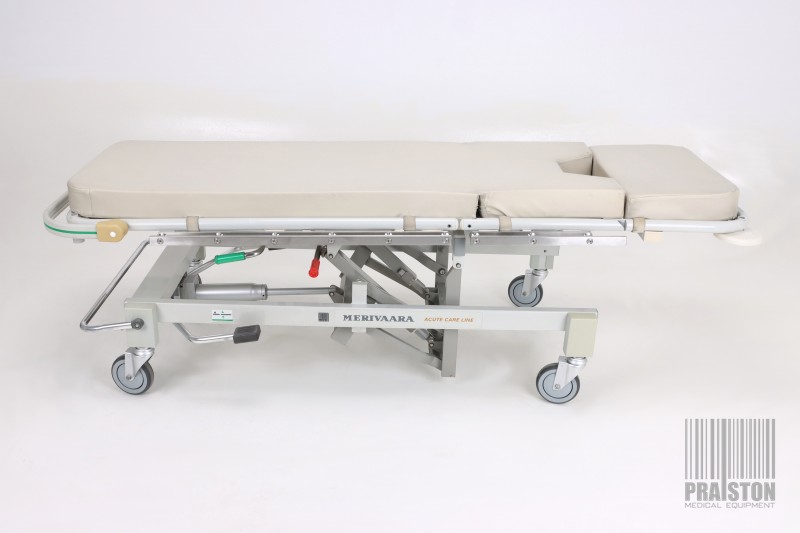 Stoły zabiegowe i do badań używane B/D Merivaara 5550 - Praiston rekondycjonowany