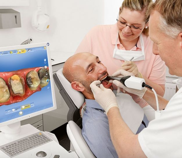 Systemy, frezarki protetyczne CAD/CAM Sirona Cerec Premium