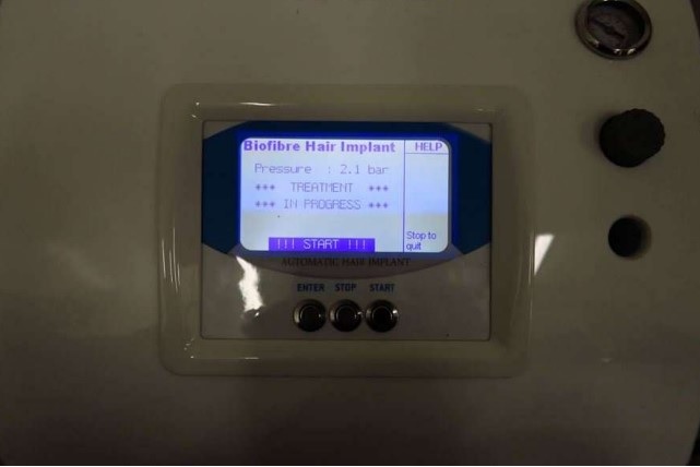 Systemy implantacji sztucznych włosów używane B/D MEDICAP BIOFIBRE - DLL rekondycjonowany