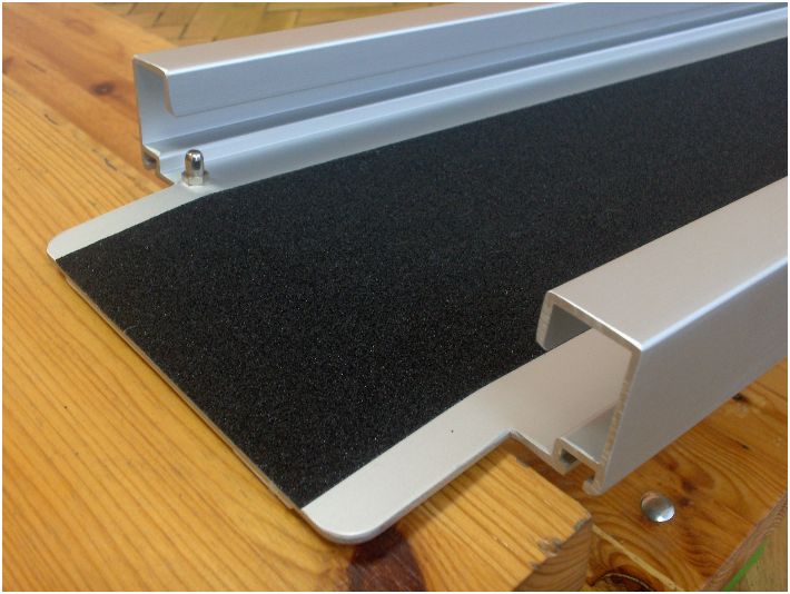 Szyny najazdowe do wózków inwalidzkich Producent - Polska Szyny R-LA 165-313 cm