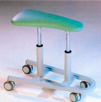 Taborety medyczne i laboratoryjne Meden-Inmed w kształcie siodła