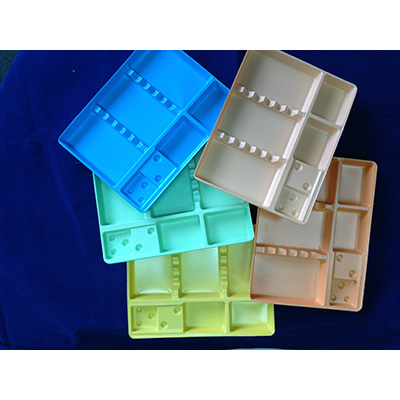 Tacki stomatologiczne B/D Tacki plastikowe