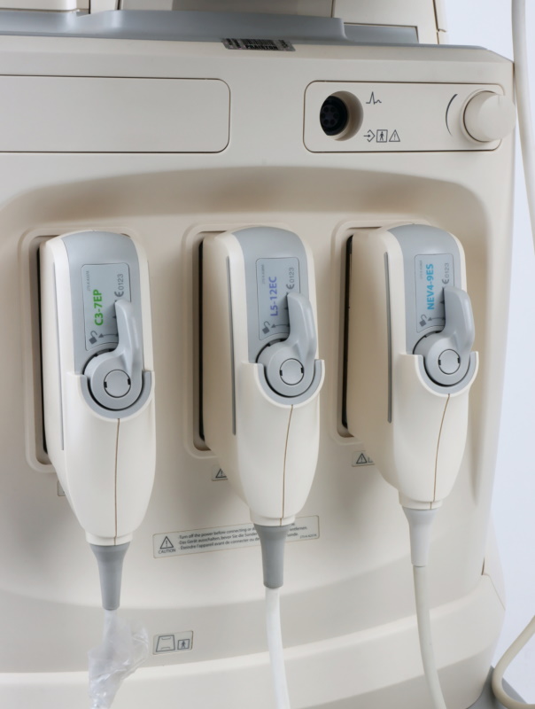 Ultrasonografy wielonarządowe używane B/D Medison SONOACE X8 - Praiston rekondycjonowany