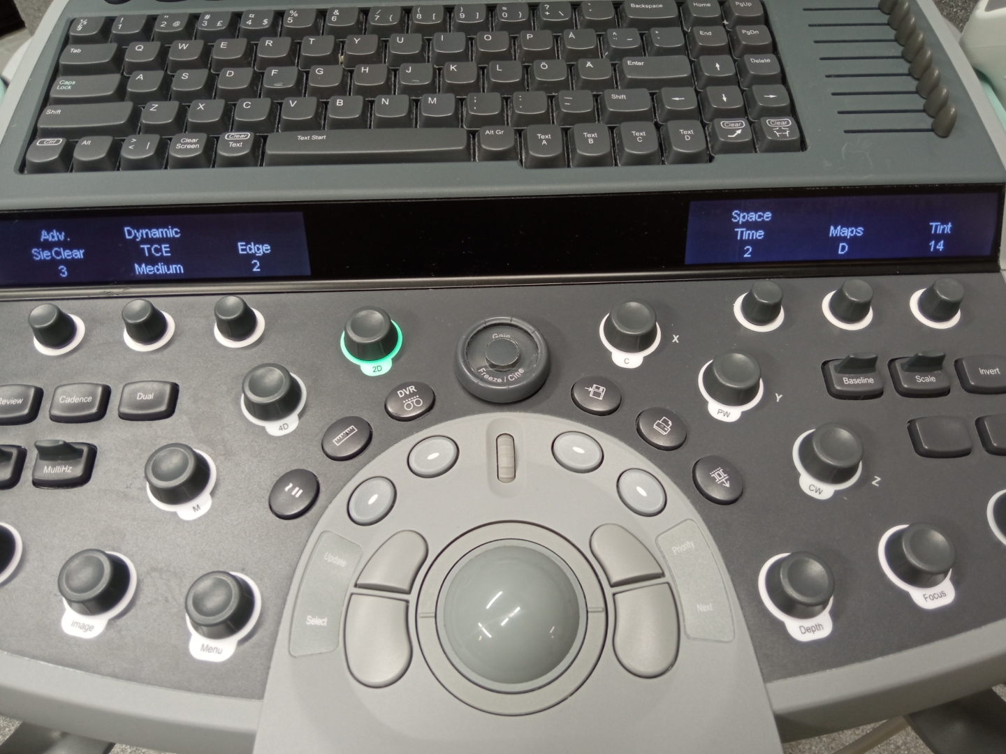 Ultrasonografy wielonarządowe używane Siemens Siemens Acuson 2000 - medsystems rekondycjonowany