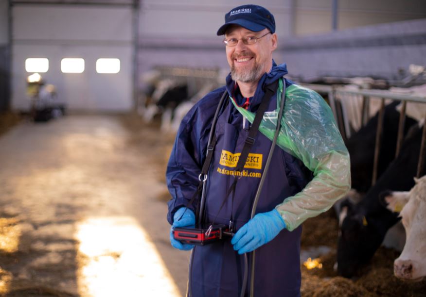 Ultrasonografy wielonarządowe weterynaryjne - USG DRAMIŃSKI iScan Mini