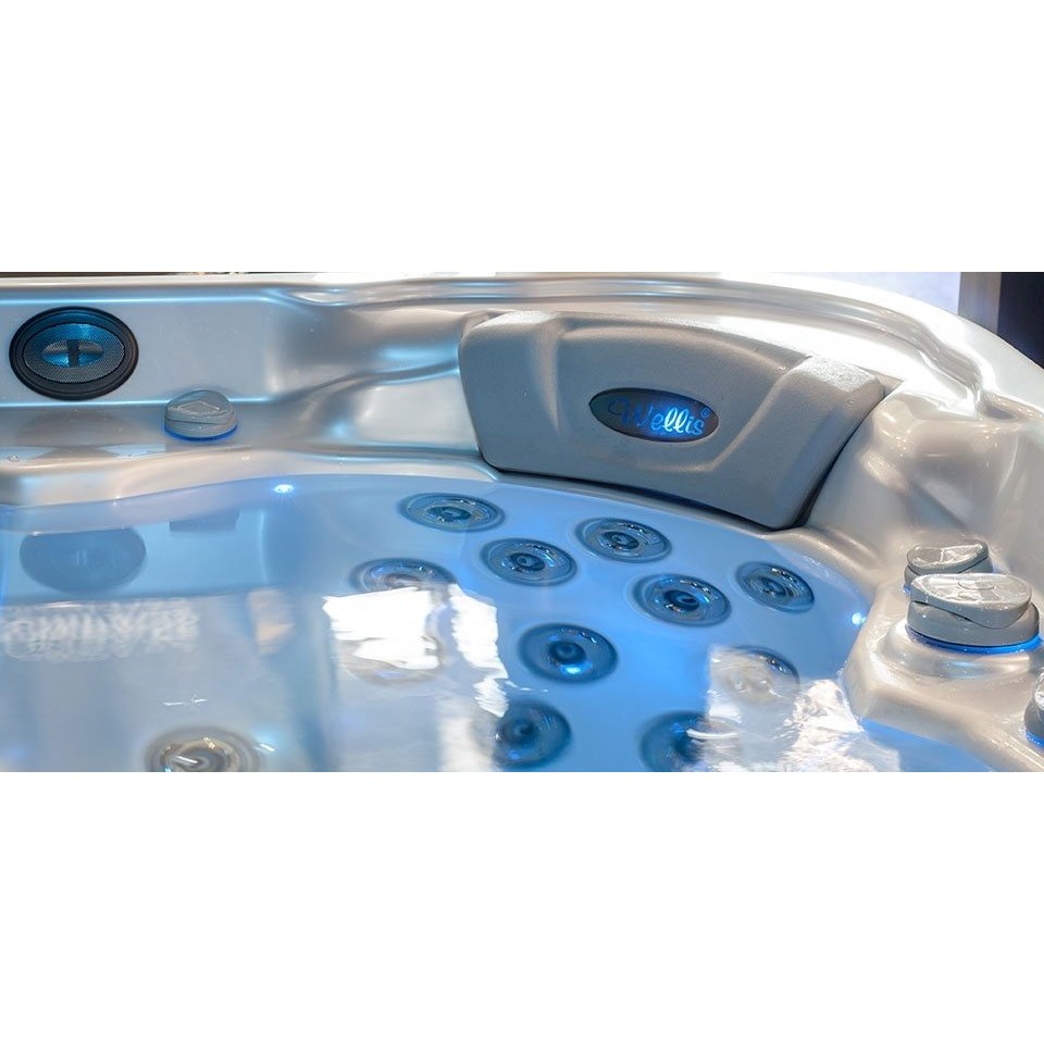 Wanny do  jacuzzi Wellis Everest Premium