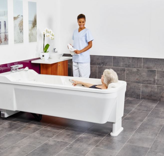 Wanny pielęgnacyjne w pozycji leżącej Beka Hospitec GmbH AVERO Classic