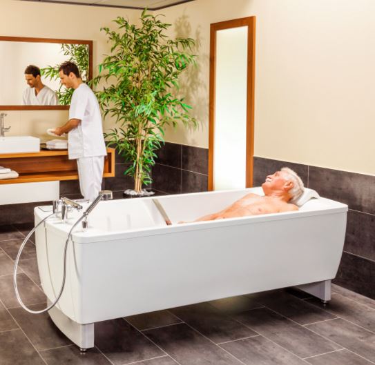 Wanny pielęgnacyjne w pozycji leżącej Beka Hospitec GmbH AVERO Comfort