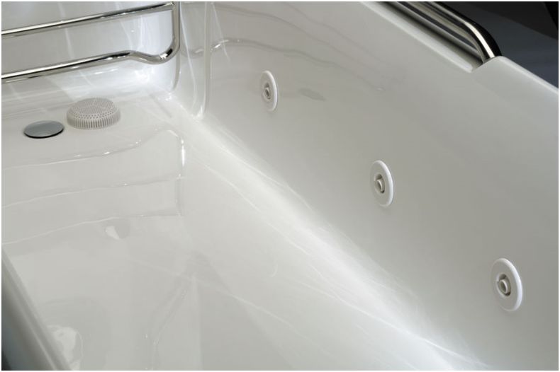 Wanny pielęgnacyjne w pozycji leżącej DELTOM WPC - 300/220 BMH