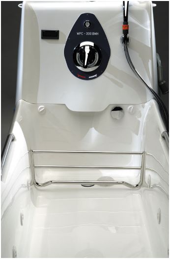 Wanny pielęgnacyjne w pozycji leżącej DELTOM WPC - 300/220 BMH