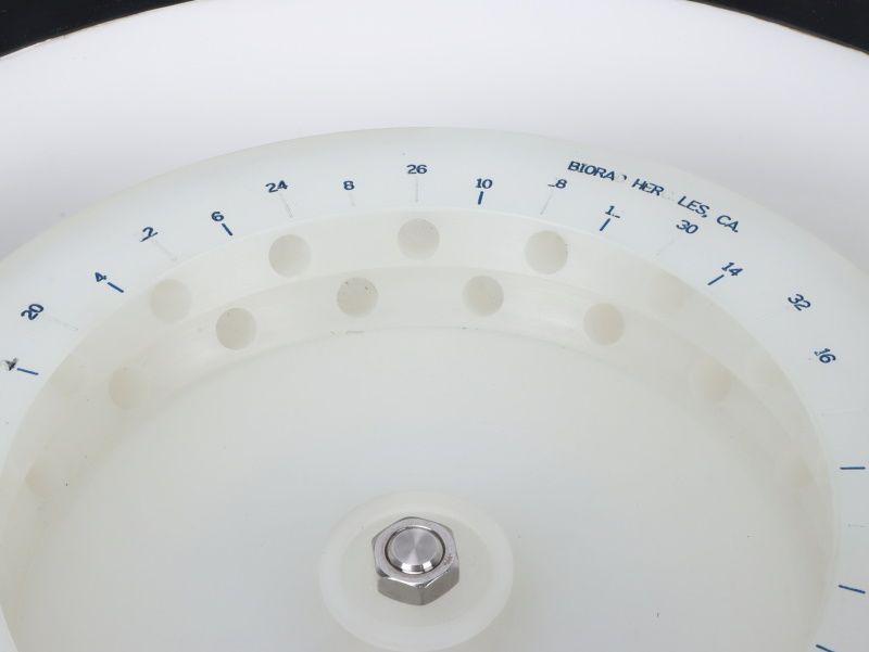 Wirówki laboratoryjne używane B/D Thermo IEC Centra CL3 W - Praiston rekondycjonowany