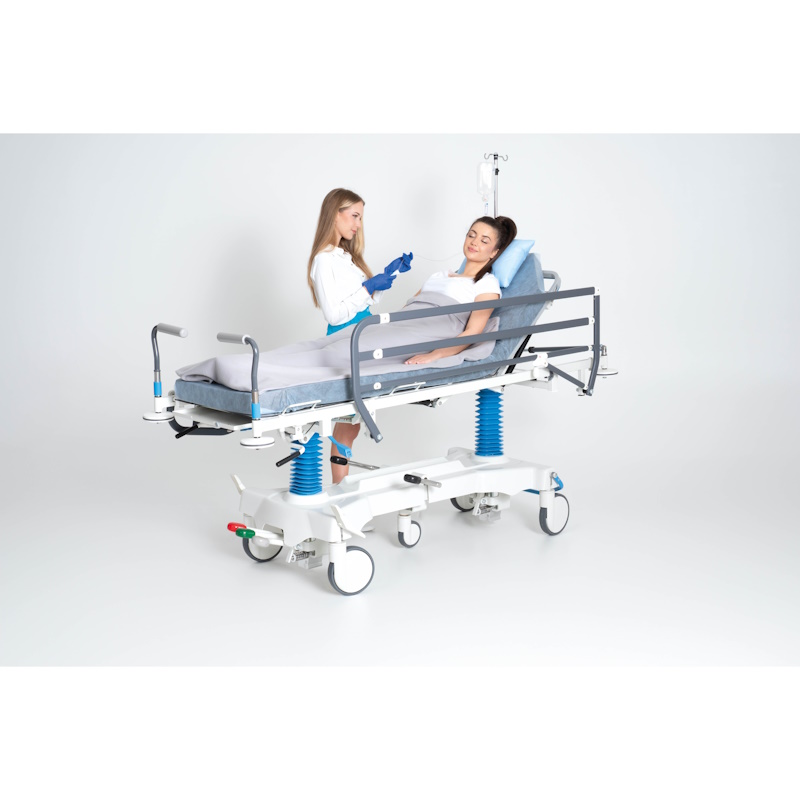 Wózki do transportu chorego w pozycji leżącej Famed STRIDER