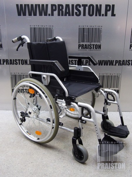 Wózki inwalidzkie standardowe używane Bischoff PYRO LIGHT 1330 - Praiston rekondycjonowany