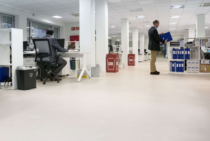 Wykładziny na podłogi do placówek medycznych Altro Orchestra